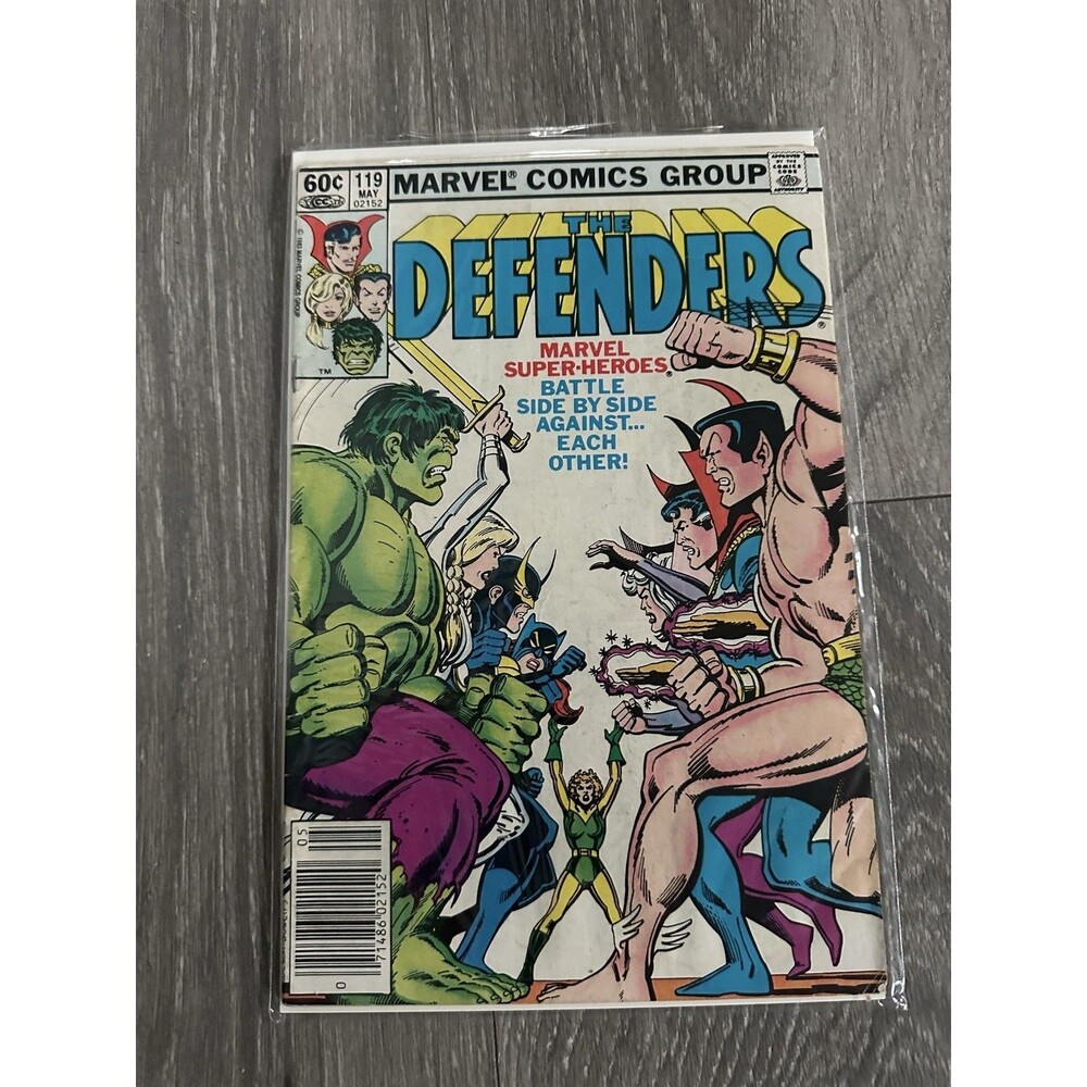 Massive Defenders #119 Single Issue Comic Color 60c May Vintage US Comics